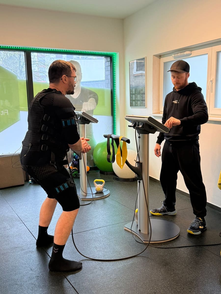 EMS-Training mit persönlicher Betreuung bei Körperformen Pinneberg
